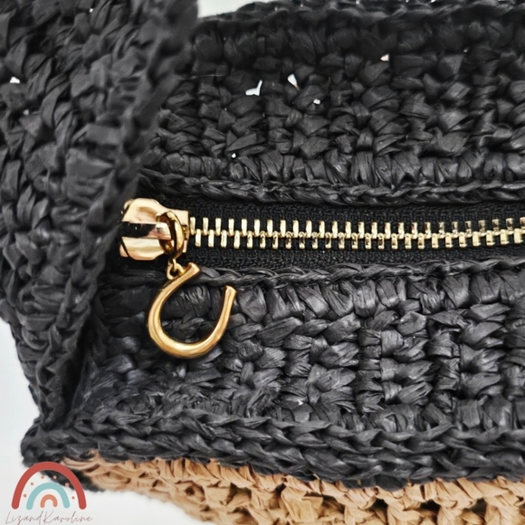 New! J. Crew Paros Open Weave Straw Bag  with Horseshoe Charm - Picture 13 of 16